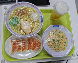 ●ラーメン定食1350kcal